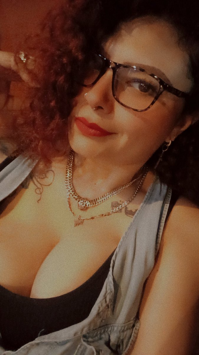 Cherry_Mora0's tweet photo. Buenas noches bbs 🖤 https://t.co/WZT42gv0CG