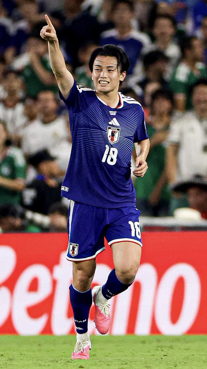 GoalJP_Official's tweet photo. 🇯🇵「鬼門」のワールドカップ 2戦目で快勝！🔥

日韓大会以来、6大会ぶりの勝利！

'98 ● 0-1 クロアチア
'02 ○ 1-0 ロシア
'06 △ 0-0 クロアチア
'10 ● 0-1 オランダ
'14 △ 0-0 ギリシャ
'18 △ 2-2 セネガル
'22 ● 0-1 コスタリカ
'26 ○ 4-0 チュニジア

#SAMURAIBLUE #サッカー日本代表 https://t.co/lpVnU7dSvk