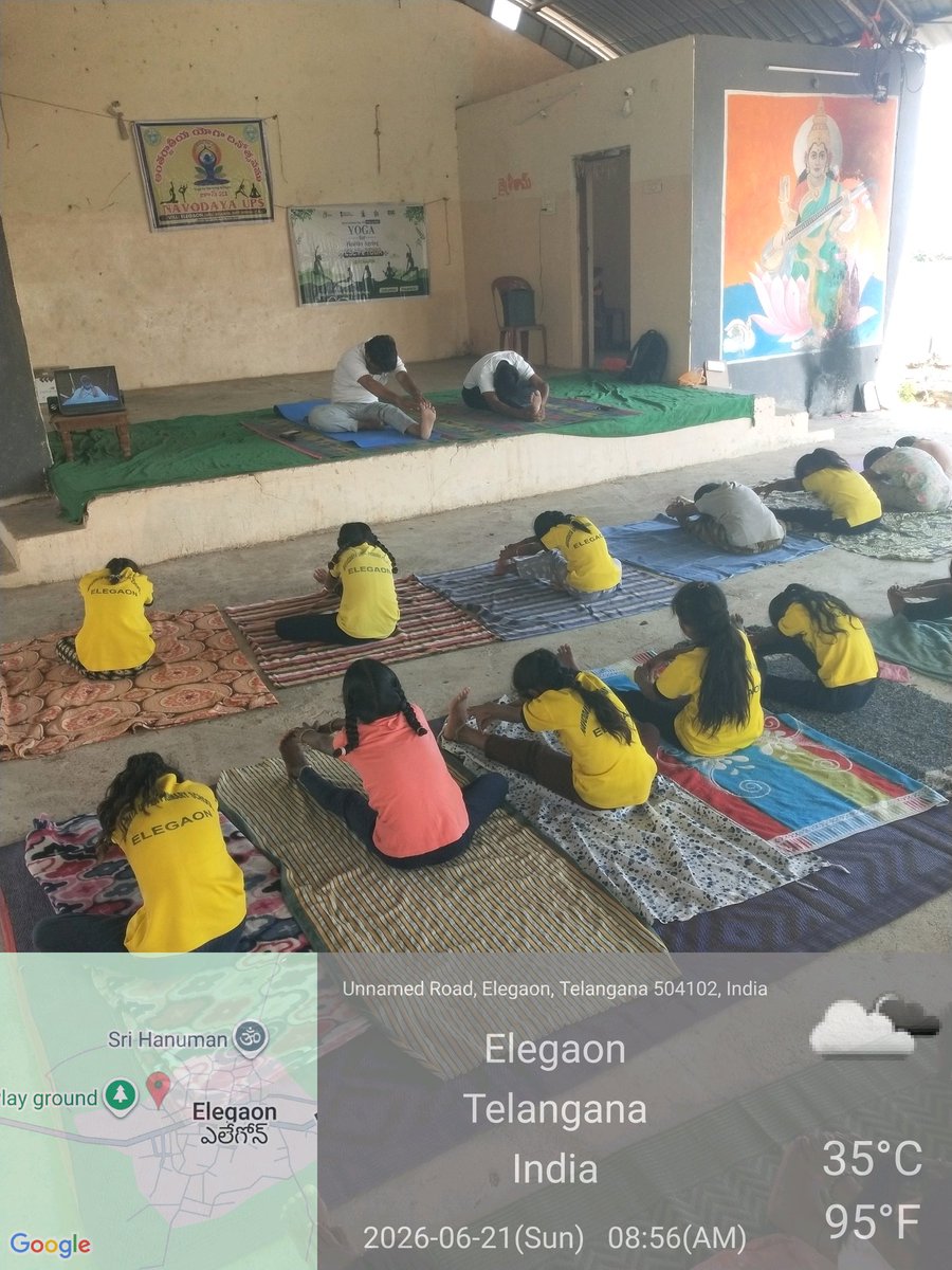 vinayaka0108's tweet photo. International Day of Yoga (IDY) Camp Conducted at CSC Centre Digital Village Elegaon Block Bhainsa Dist Nirmal Telangana 
Vle Name Vinayak Kalyanker 
@CSCegov_ @CSCSPV_Health @CSCTelangana 
#IDY2026 
#CSCpeYOGA 
#YOGAwithCSC https://t.co/qUZs1Ktb7m