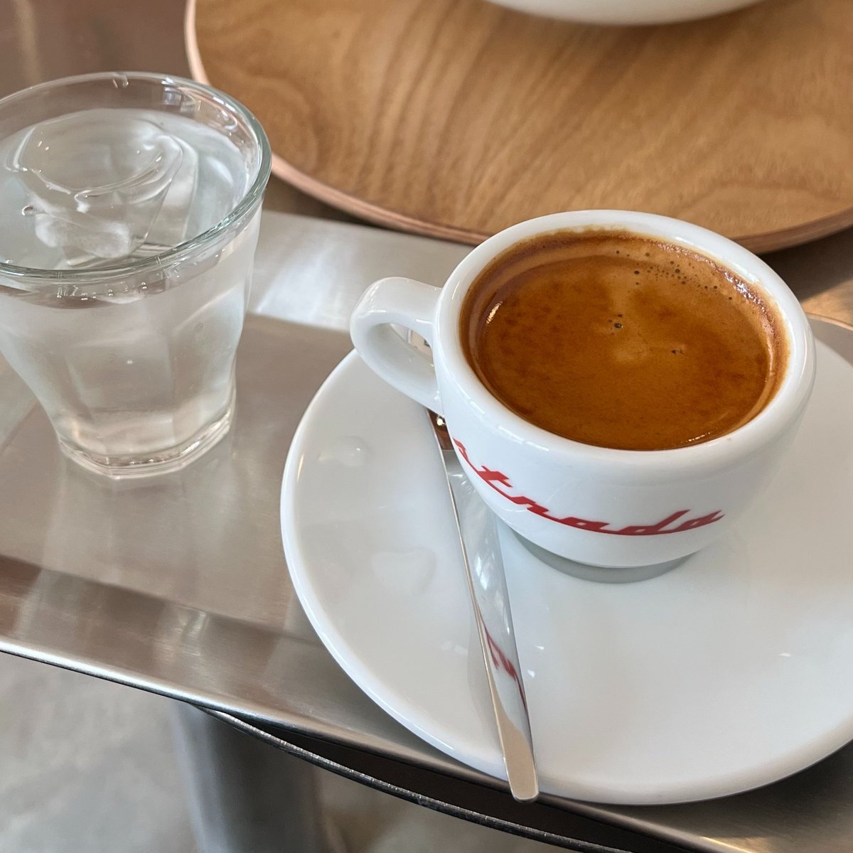 m2iilf's tweet photo. A chilly morning, no rush, just espresso and peace of mind. https://t.co/wgnNSnsfWG