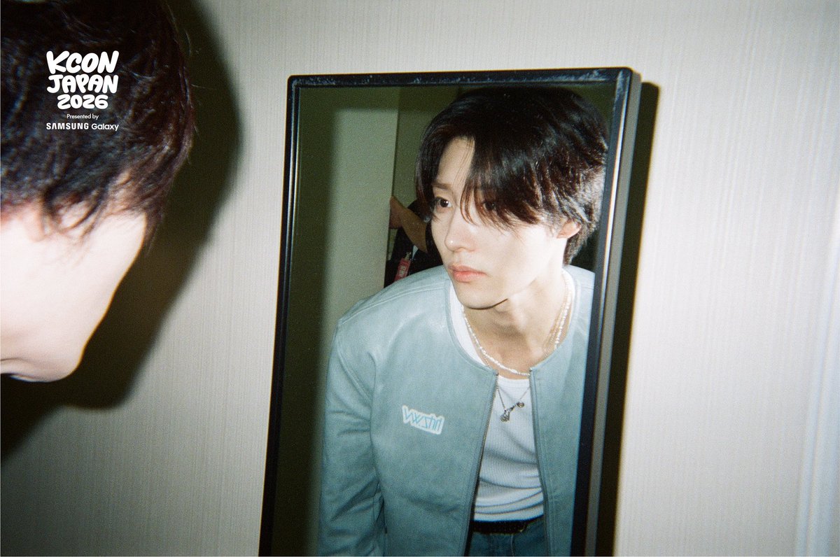kconjapan's tweet photo. [#KCONJAPAN2026] Behind the Scene: Film Camera by #hrtzwav

photo by. @hrtzwav

-
KCON JAPAN 2026
MAY 8-10
Makuhari Messe

Let's #KCON https://t.co/xKqGyJ5Wfq