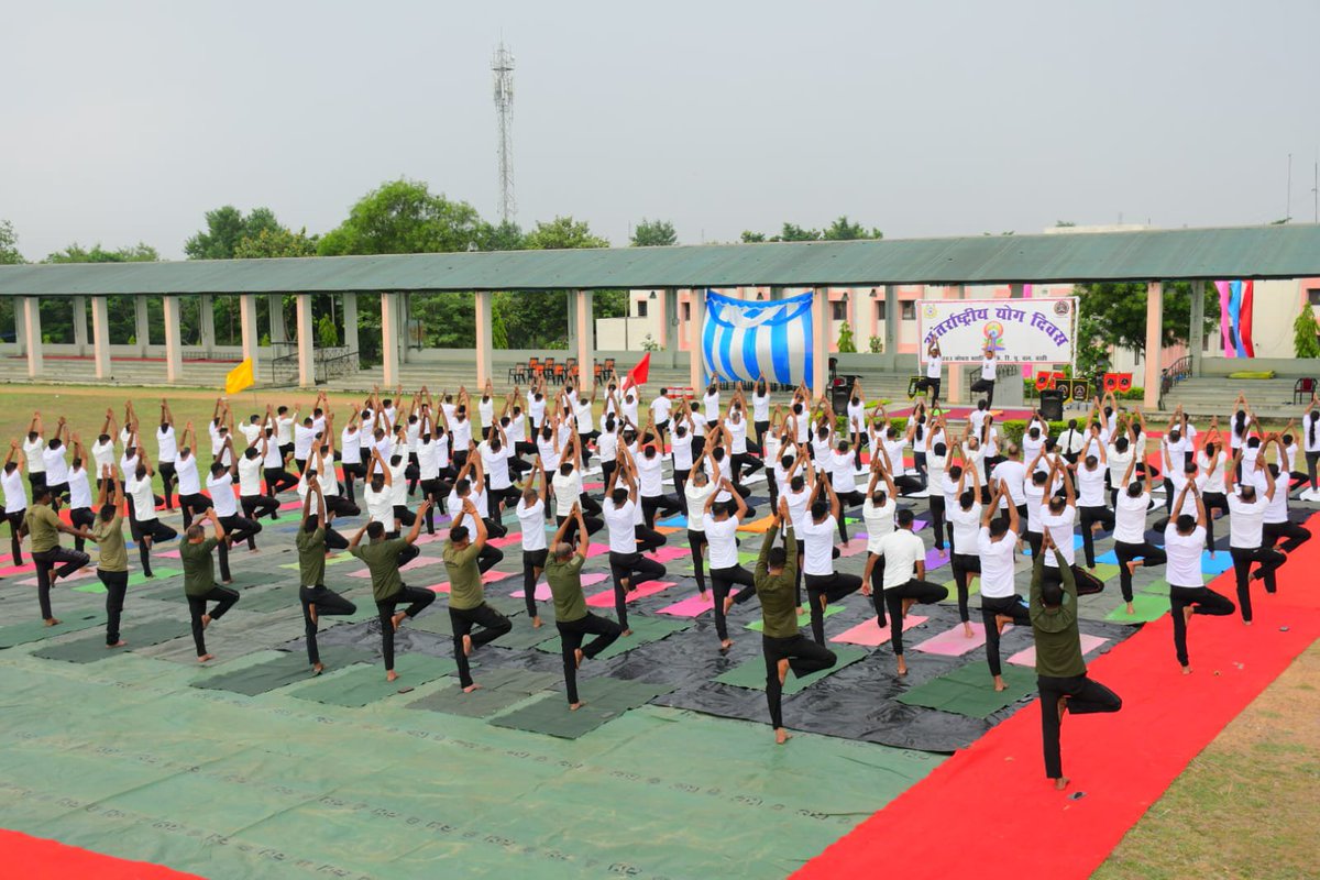 203_CoBRA's tweet photo. On the occasion of the 12th International Day of Yoga, 203 CoBRA observed a yoga session with enthusiasm under the theme “Yoga for Healthy Ageing”, reaffirming its commitment to fitness, discipline and holistic well-being.

#12thInternationalDayOfYoga #YogaForHealthyAgeing https://t.co/05DnHEdt1c