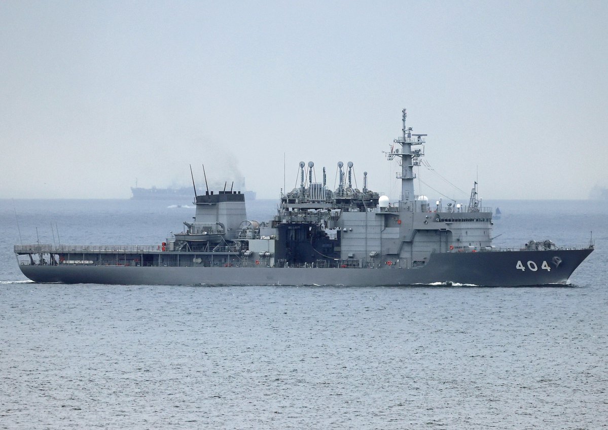 naowata2011's tweet photo. UW⚓️
#Chiyoda
#ASR404
#潜水艦救難艦
#ちよだ型潜水艦救難艦 https://t.co/Ug93W7qMpr
