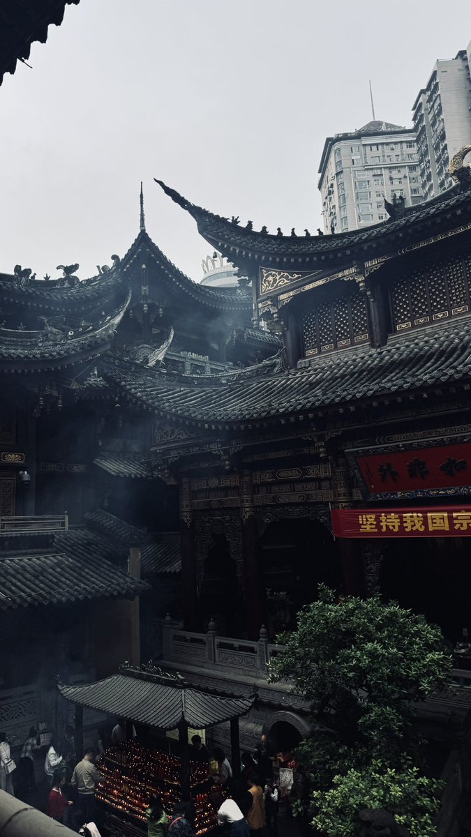 PEACHYPRIIY's tweet photo. ฉงชิ่งรอบล่าสุดของตัวเองเลย เลิฟมากคับ ⛩️✨ https://t.co/f8Sh4a1E8L