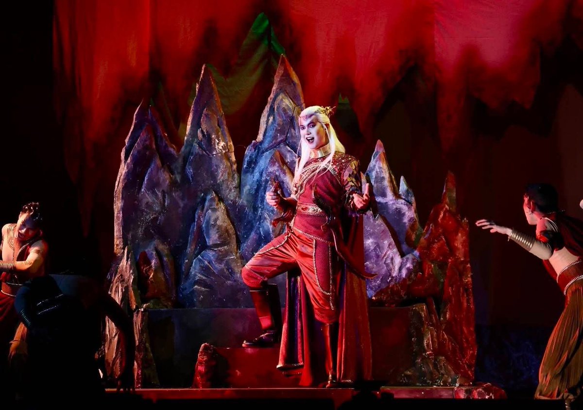 Trend4Biu's tweet photo. มันดีมากๆนะ

NAKARACH THE MUSICAL

#วายุจักรนาคราชD3 https://t.co/gwKt9daqev