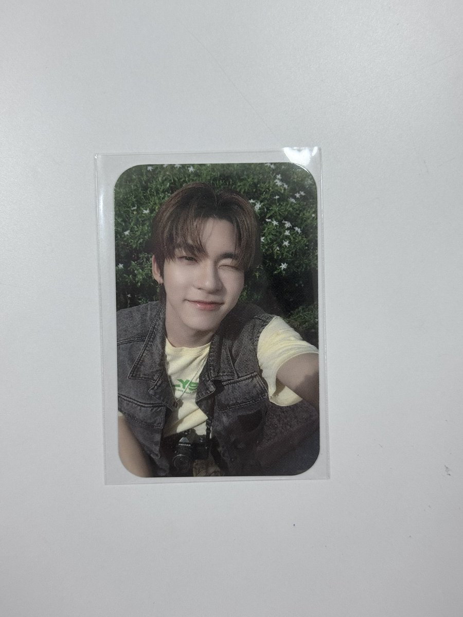 DDew_support's tweet photo. พร้อมส่ง🌟

การ์ดตี๋ตี๋  อกหักเป็นเพื่อนเธอ
200 
- shipping 35

สนใจdmได้เลยนะคะ🙇🏻‍♀️
#ตลาดนัดตี๋ตี๋ป๋อ #ตลาดนัดdexx https://t.co/FuaGzXy3LE