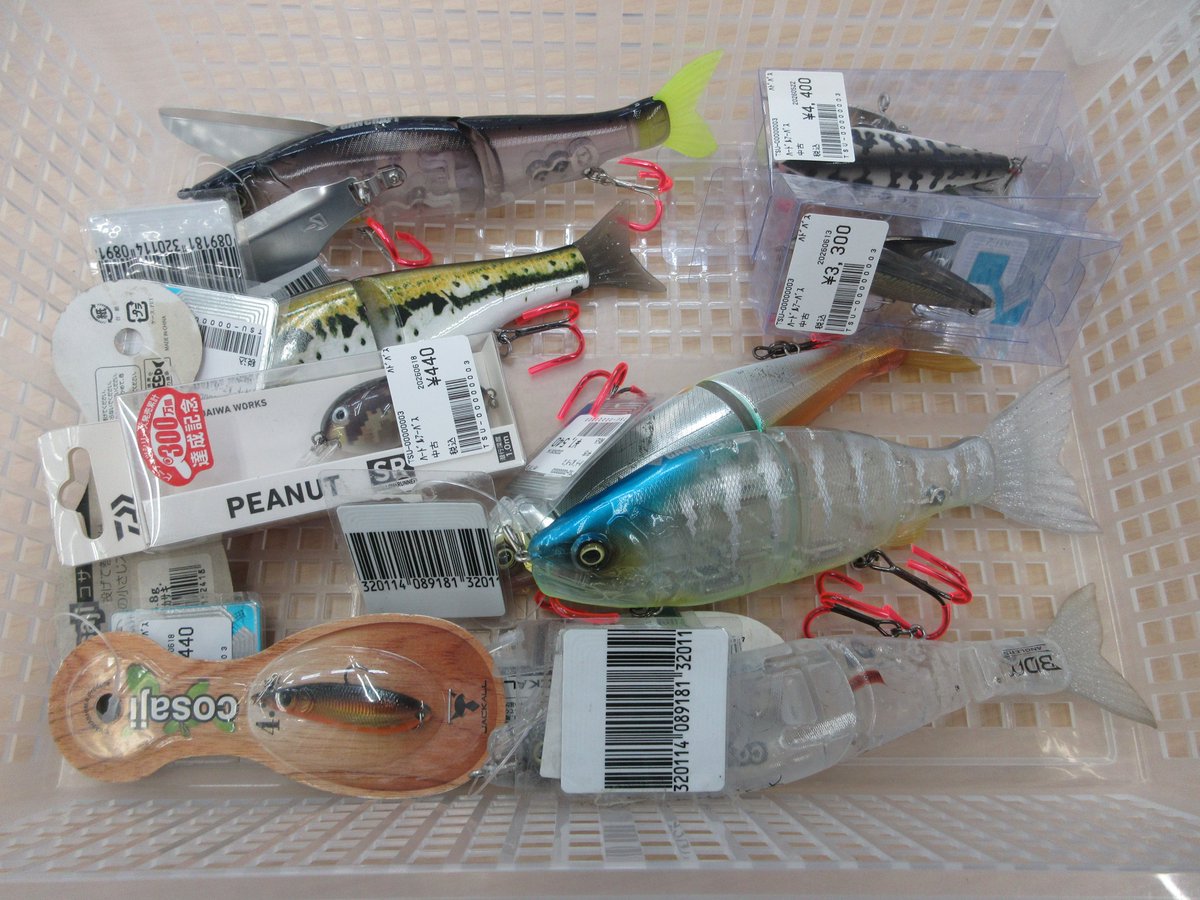 人気ビッグベイトを品出ししました！ 大型バス狙いにおすすめのルアー