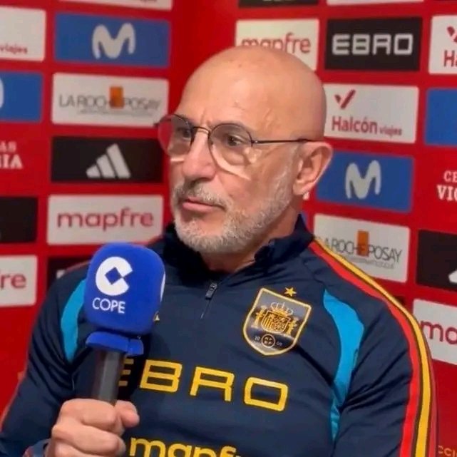 Praise39829's tweet photo. 🚨 De La Fuente: "Which player I'd sign from other national team? 𝐉𝐮𝐥𝐢𝐚́𝐧 𝐀́𝐥𝐯𝐚𝐫𝐞𝐳. He's a fantastic player. For my idea, he'd fit.  He'd be very important.' 🌟

"Mbappe and Vinicius are great players, but in my idea of football, Julian would fit perfectly." 🤝 https://t.co/ua4iFCG3ML