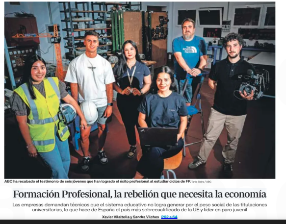 BertaGDeVega's tweet photo. Sobran universitarios. Falta FP. Los chavales llevan años dándose cuenta. Ahora solo hace falta que los padres se quiten prejuicios y complejos. https://t.co/Q7lXtLhwNV