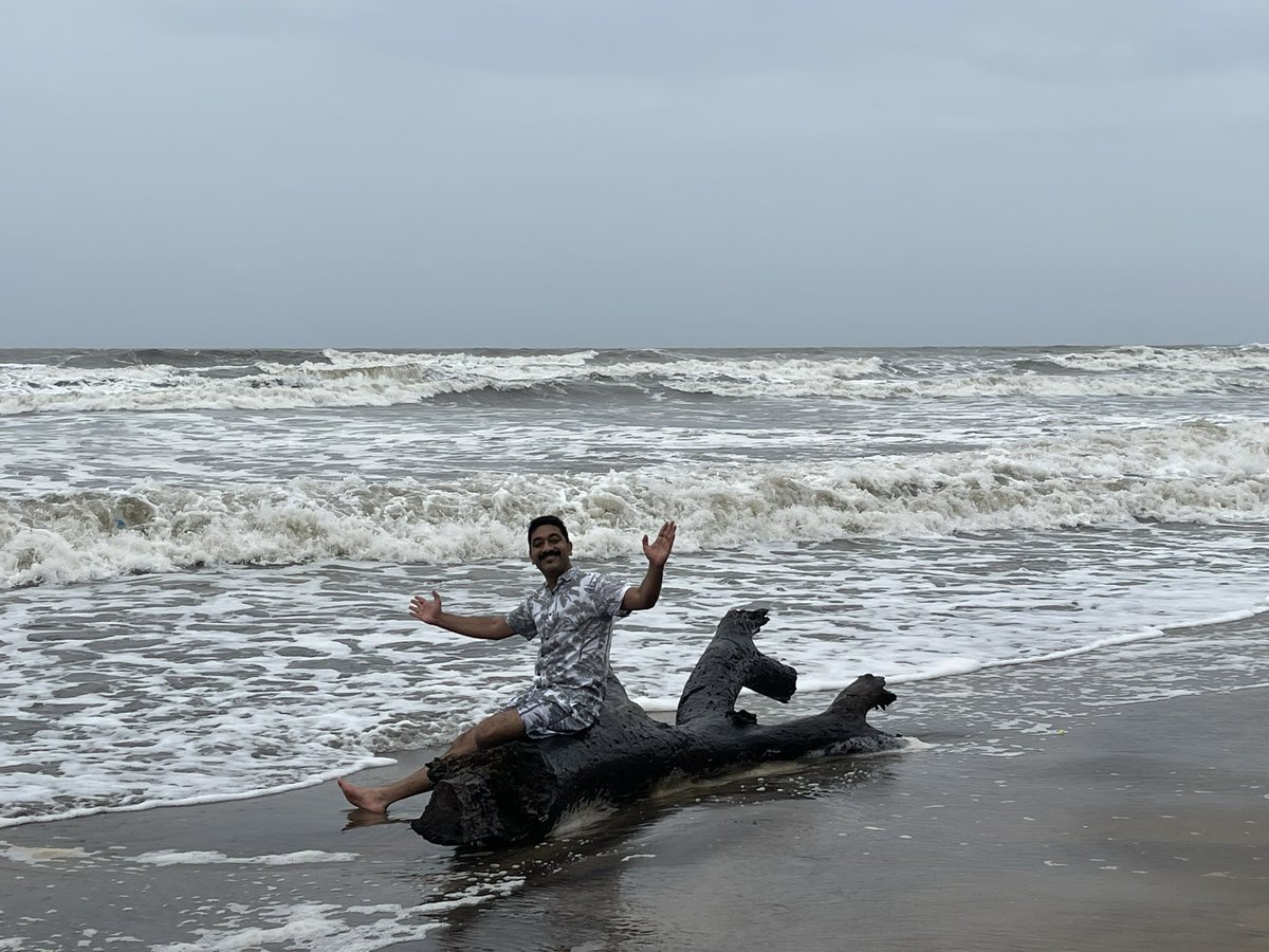 ntitconsultancy's tweet photo. Happy International Yoga Day

Dr. Nilesh Thakare
MD &amp; Co-Founder

#InternationalYogaDay #MindBodySoul #YogaForLife #InnerPeace #Meditation #YogaDay #HealthyMind #PositiveLife https://t.co/55XqfzO1jA