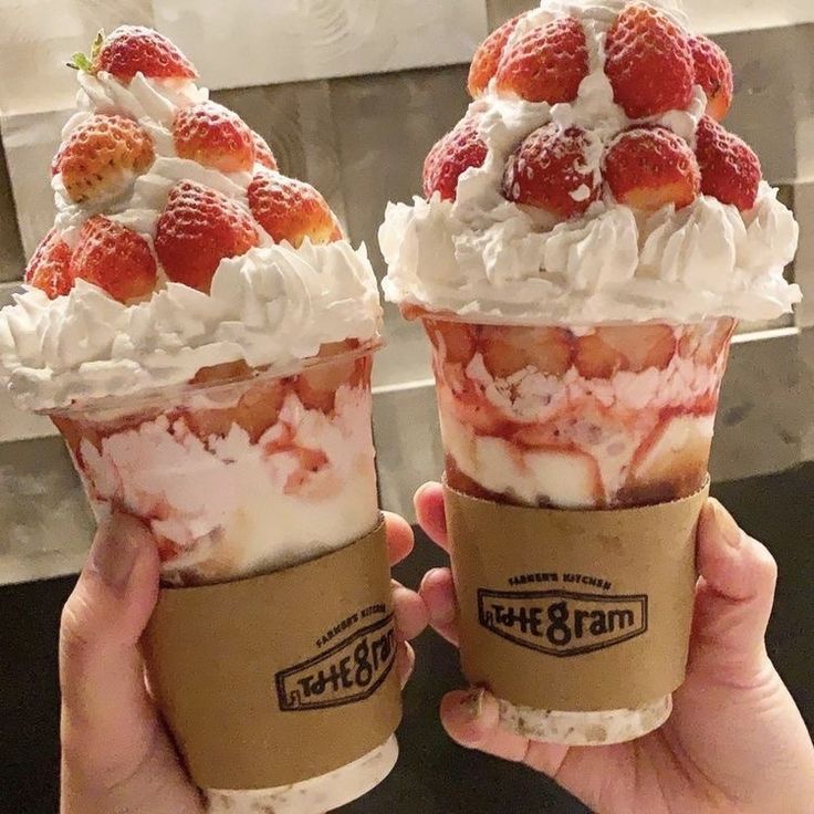 Cute Dessert tweet media