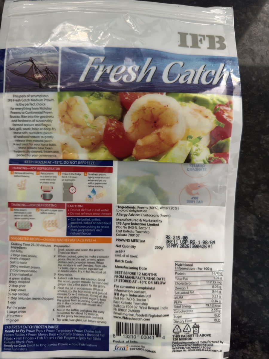 abcompiled's tweet photo. Do not buy IFB fresh catch prawns on @ZeptoNow They are not deveined but the packaging says otherwise. @zeptocares asked me to reach out to the brand directly instead of addressing the concern. The name is also misleading as they say fresh but the product is one month old https://t.co/FMQIzI27Jq