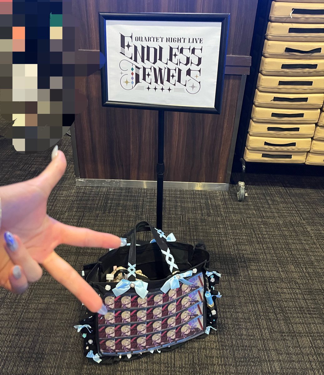 idol__thx's tweet photo. カルナイのことが、好きだ https://t.co/ZGLIWsdxm2