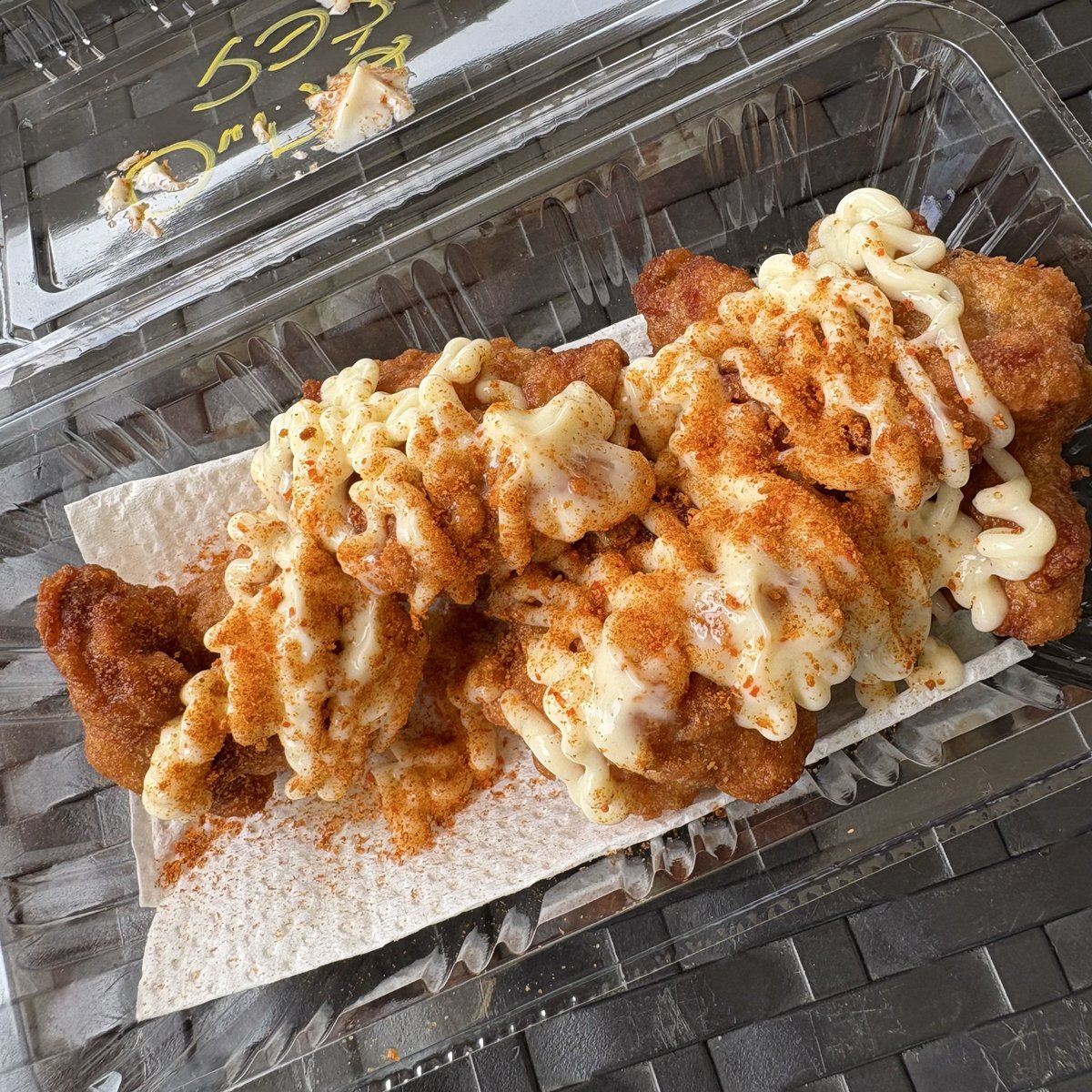 feelsogood_iz's tweet photo. 休日指定作業を終わらせて
遅いお昼ごはんで
#道の駅いちかわへ
#KAZ★ROCKさんの
マヨネーズロックからあげ🍗
#イタリアン福ちゃん さんの
チーズホットサンド🧀
お久しぶりで美味しかったです😋
#暴食戦線
#キッツー https://t.co/OOFCXNiB0g