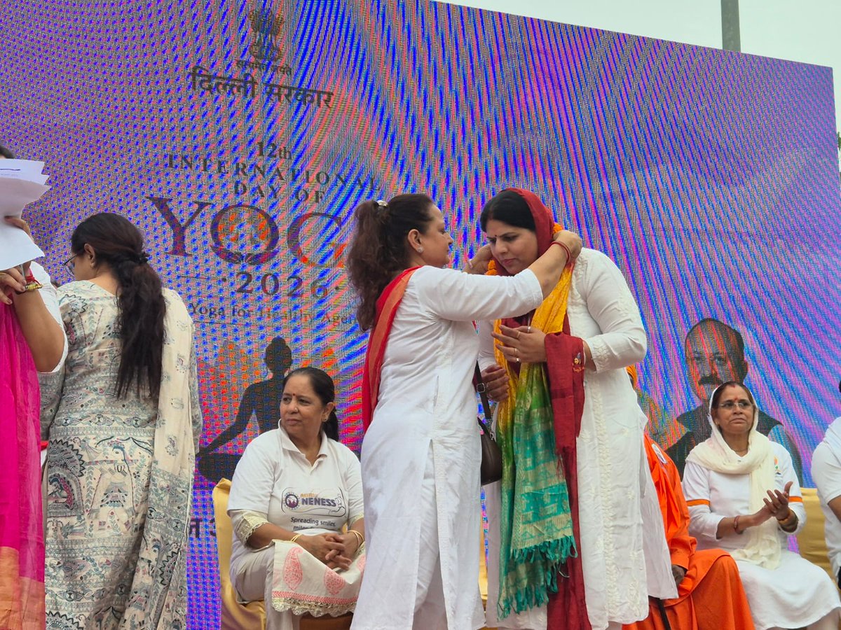 ranvirtanwarbjp's tweet photo. अंतर्राष्ट्रीय योग दिवस पर सभी के साथ योग कर स्वस्थ जीवन और सकारात्मक सोच का संदेश देने का अवसर मिला। https://t.co/1kSn2x3Dzq
