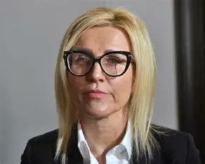 MarekMa25175489's tweet photo. Wydawać by się mogło,  ze takie wydarzenia historyczne jak Wołyń 1943, Auschwitz, Palmiry, Powstanie Warszawskie powinny jednoczyć Polaków bo są to sytuację zero jedynkowe..
Niestety jak się okazuje mentalnych folksdojczy, ukraińskich i ruskich onuc u nas nie brakuje. https://t.co/MSsSfqY89n