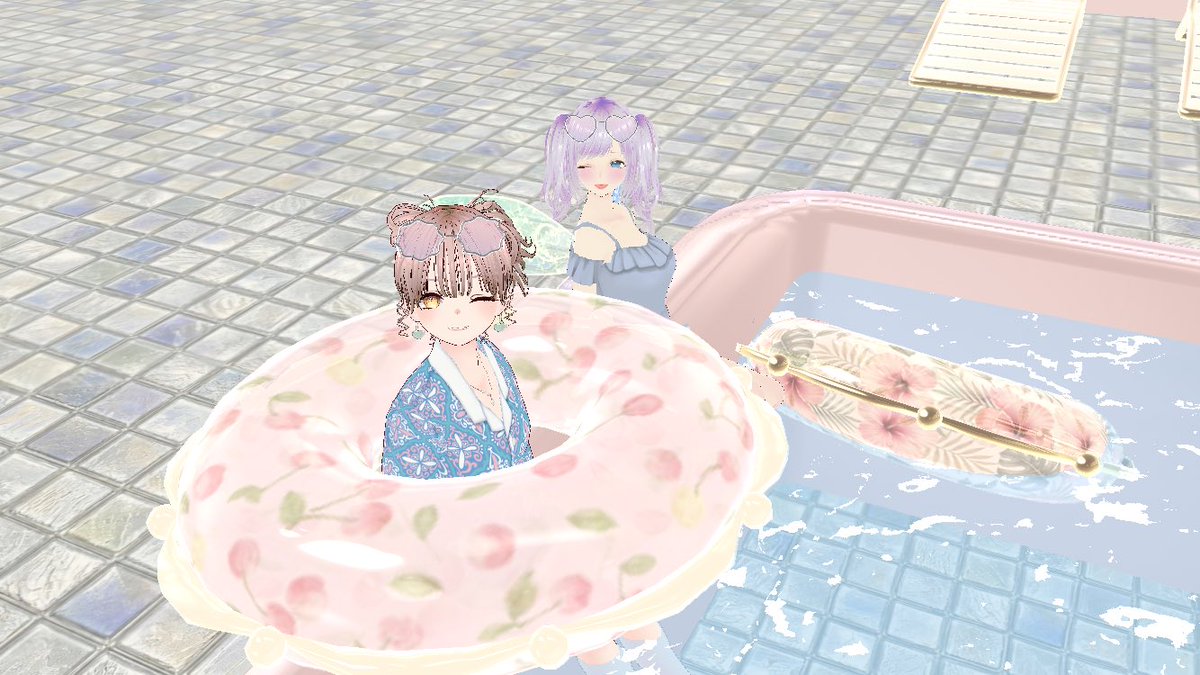 mahiCluste's tweet photo. すかたんと🏖
スっと出してくれたモーション付きアイテムが写真にぴったりで天才だったなぁ😂 #cluster https://t.co/GbvKnFskbB
