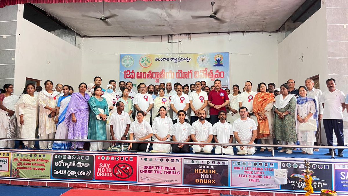 dtotsadb's tweet photo. #TBMuktBharat   in collaboration with @moayush @MinistryWCD  at Revenue Gardens.
@Collector_ADB @StateTb @TbDivision @dmhoadilabad @TBHDJ @ddgtb2017 @ddgtbctd @nishantjeph @DrRaghuramRao @MoHFW_INDIA @MoHFW_Telangana @CHFW_NHMTG @POITDAUTNOOR @TribalAffairsIn @dr_shuklasneha https://t.co/NcVvV0lGaL