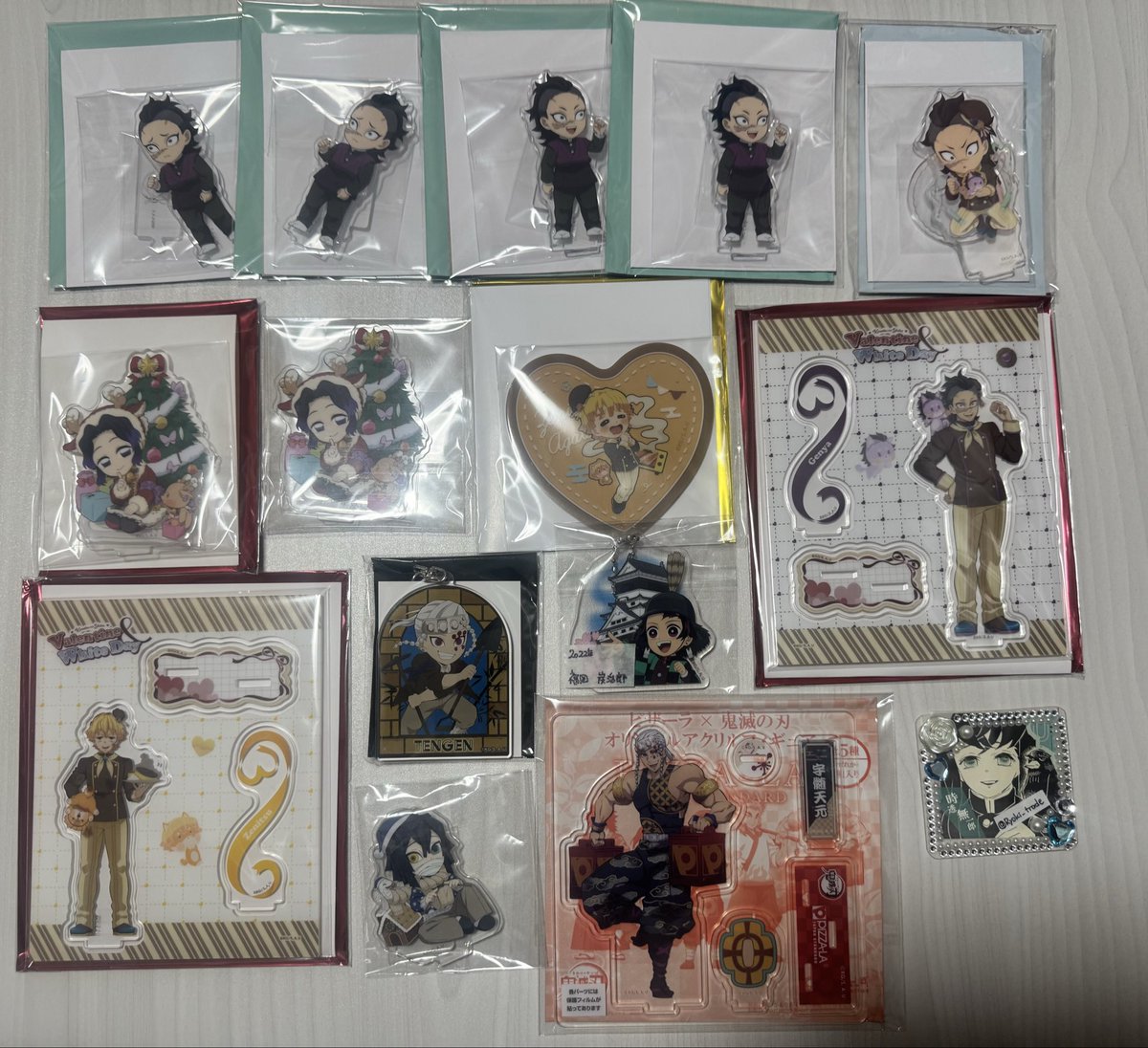 譲】鬼滅の刃 繋がる アクリル スタンド アクスタ クリスマス VD WD 譲