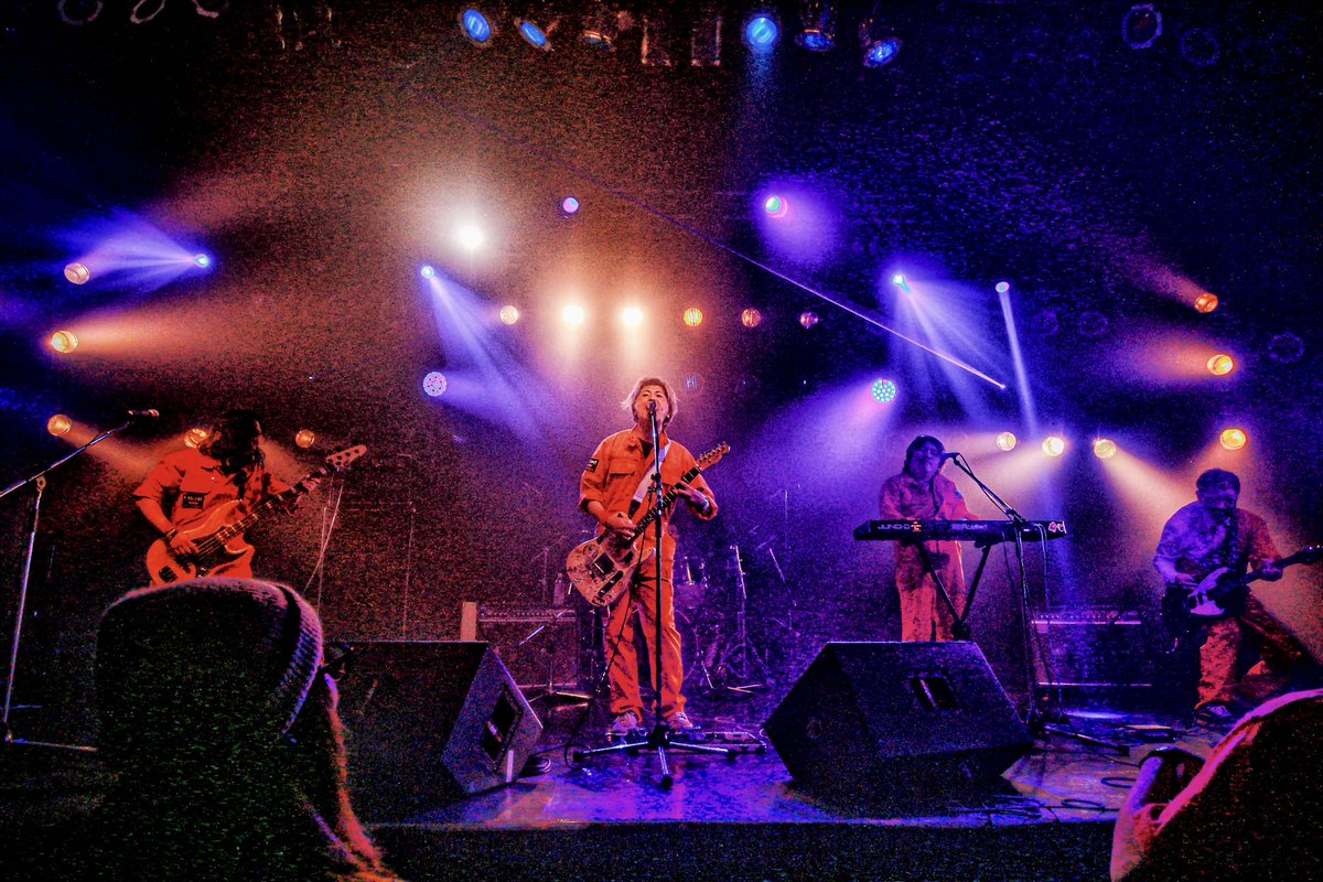 HIROCK_BABY's tweet photo. 6/28
皆さん何か予定ありますか？

熊本のライブハウスDjangoで
今、熊本で一番勢いがあり人気急上昇の
ロックバンドGHEMEがアルバム発売記念としてワンマンライブやります！

しかも、無料❗️

今のうちに観てた方が良いと思います。

無料なので是非遊びに来てください！

無料やで❗️✋ https://t.co/RfmecallQC