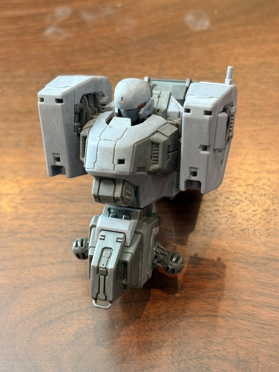 sprnkr0337's tweet photo. 1/48ゼニス始めました
パーツの噛み合わせがちと硬いけど設定画そのままの出来で素晴らしいと思います https://t.co/P78kPhpH6v