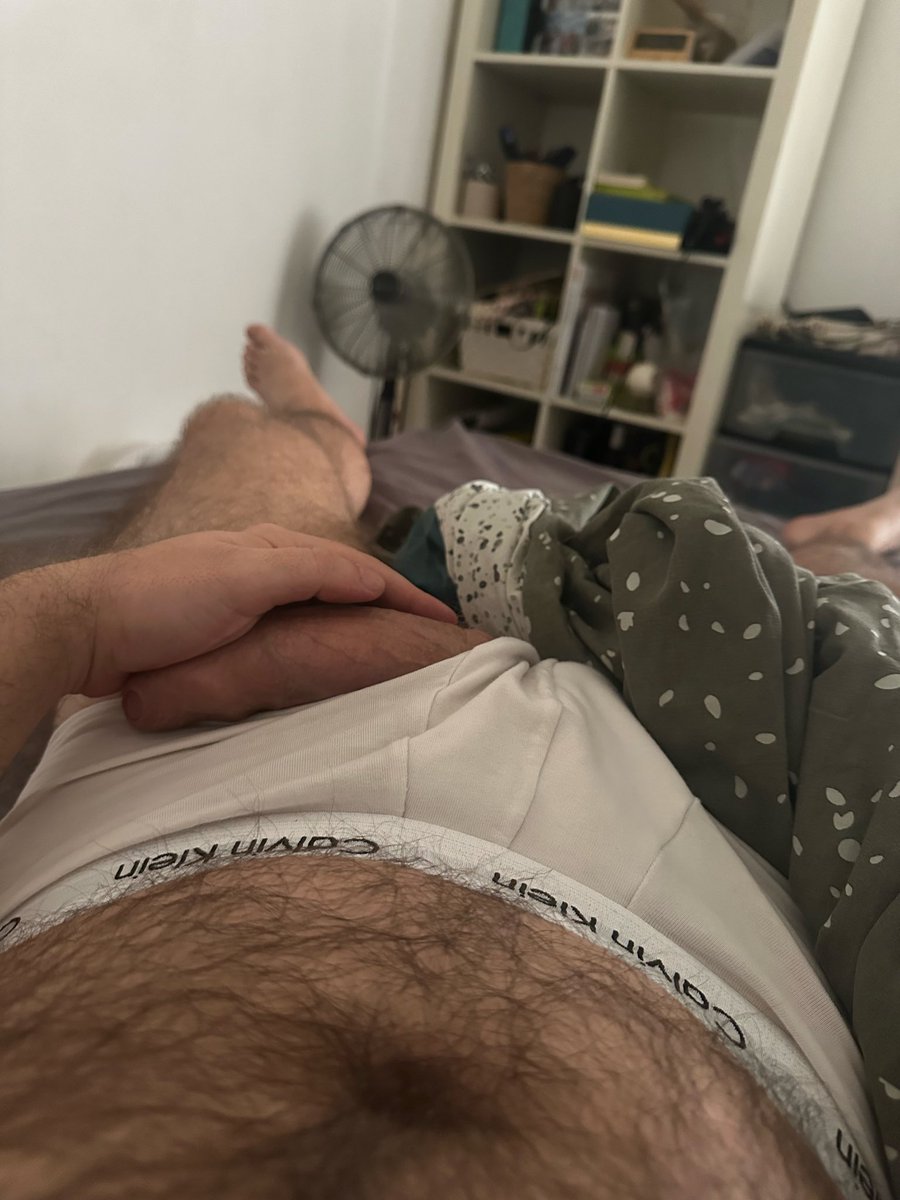 TM6973's tweet photo. Dur réveil https://t.co/SPyvNQHfP5