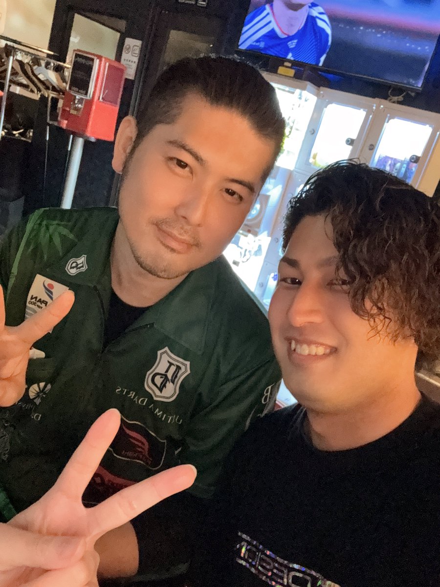 chabo721's tweet photo. ポイント柏のハウス参加してきました〜！
結果はまぁ…

何はともあれ楽しかったです
もっと上手くなりましょう僕

@hiromi11163 
@yasu_ULTIMA 
@e_penguin_style 
@darts_miyamoto https://t.co/PPwFAbTIxz