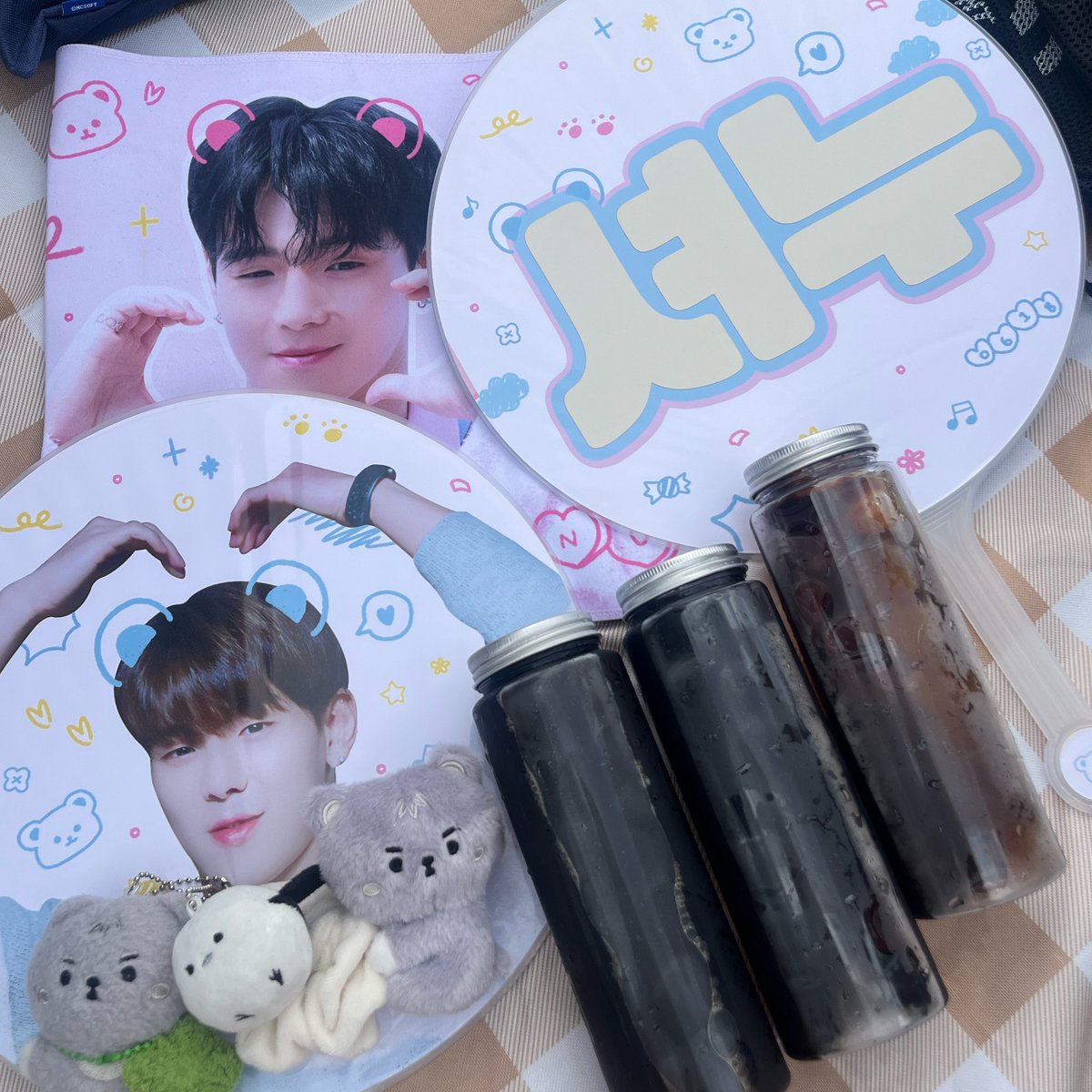 514MONGX2's tweet photo. 오니까 신난당♡ … https://t.co/xcJa18jLSm