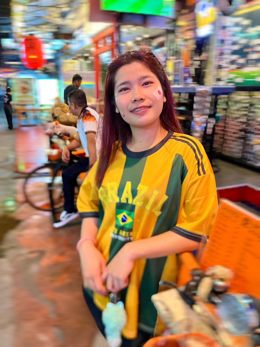 orangebarbkk's tweet photo. ⚽ World Cup season:

"I'll only watch the important matches."

Also me:
Watching football at 2am, 5am and 8am. 😂
#WorldCup2026 #FootballFans #OrangeBarBangkok #BangkokNightlife 🍊⚽🔥 https://t.co/4jNNji3UyF