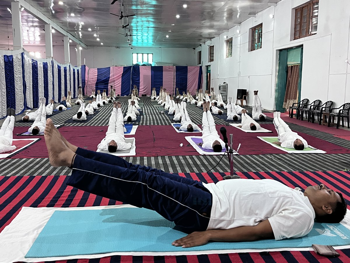163bn's tweet photo. #YogaForHealthyAgeing  
On the auspicious occasion of #IDY-2026 today, 163 Bn CRPF attended a yoga session with officers, SOs and jawans.  
A step towards fitness, discipline and mental well-being.  
#YogaDay2026 #CRPF #FitIndia #YogaForAll https://t.co/QETcv5BkCN
