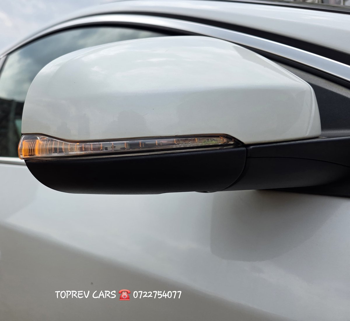 toprev_ke's tweet photo. 💠Spacious Boot 
💠Luggage Strap 
💠1500cc Turbocharged Petrol Powered 
💠Auto Retractable WINKER Side Mirrors https://t.co/WHnn1AvZXa