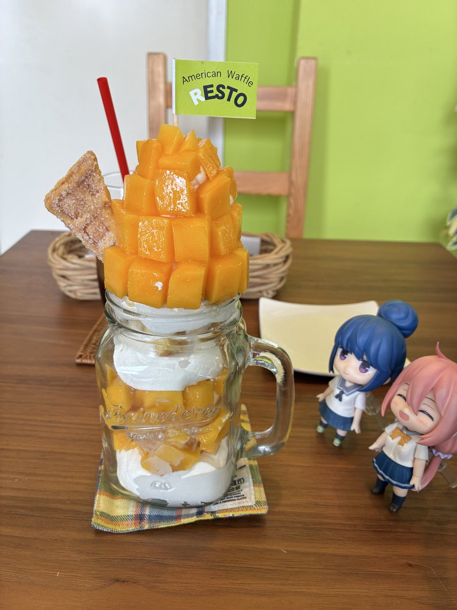 TRXR1Z's tweet photo. RESTOさんにお邪魔してマンゴーパフェいただきました🥭

写真の日付確認したら今年は3月以外毎月食べに来てました😋

次回も楽しみです✨

＃RESTOwaffle https://t.co/leXxVcBckI