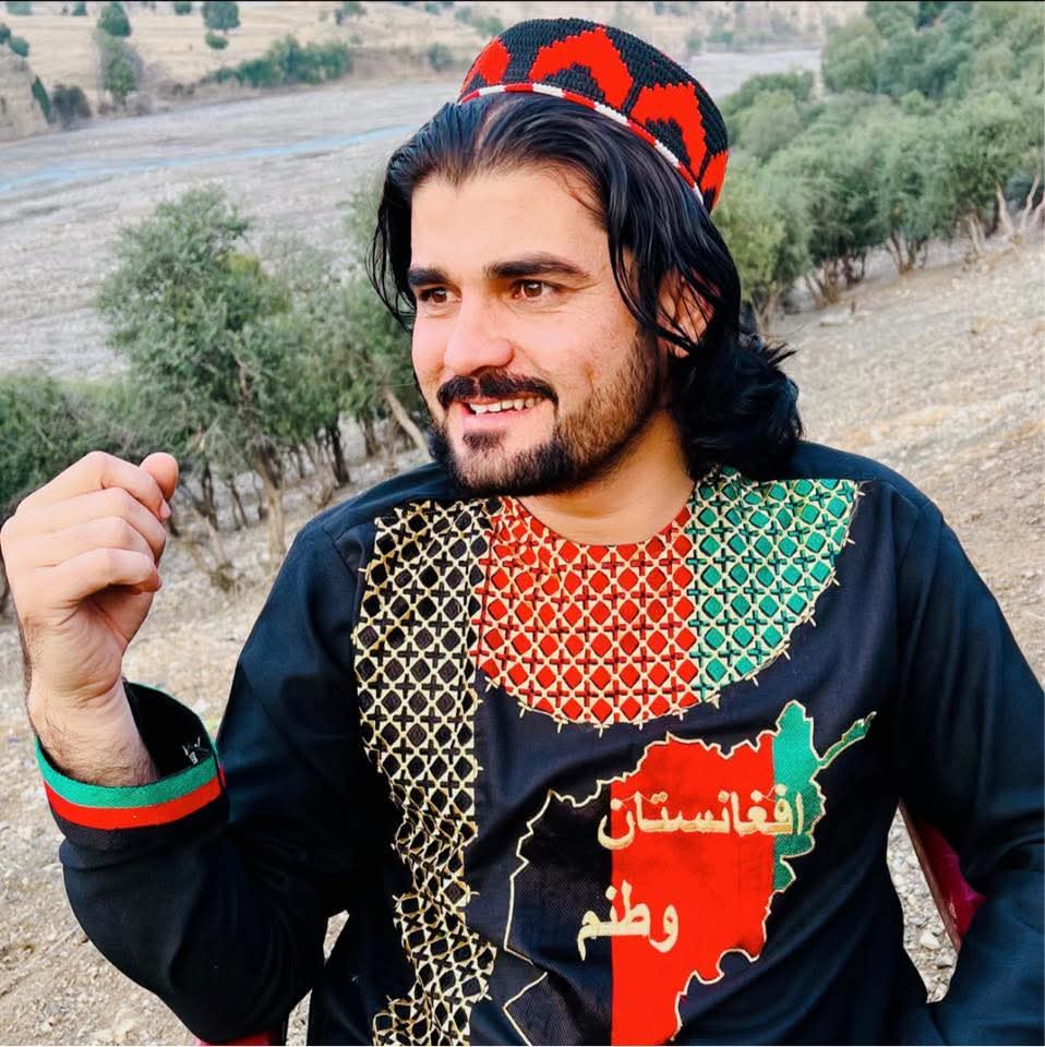 PirmamadK's tweet photo. جنان مې https://t.co/H2PF17BLNg