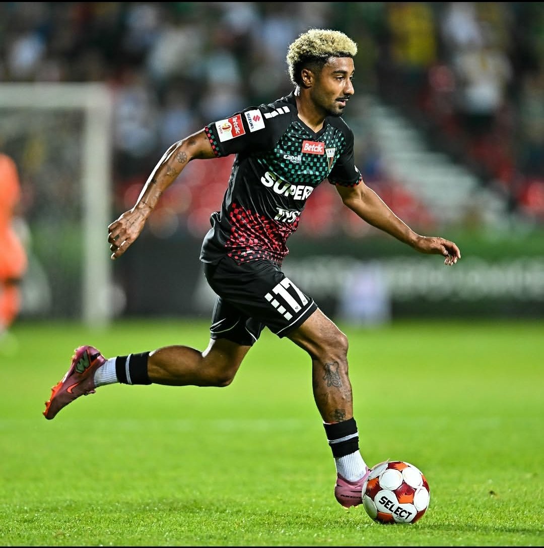 OutsidePlayers's tweet photo. Meet 26-year-old Noel Niemann, who was born in Germany to an Afghan father and a Liberian mother. The right winger currently plays for GKS Tychy in Poland.

@noelniemann19 Klub Piłkarski GKS Tychy https://t.co/91LwzLMkxt