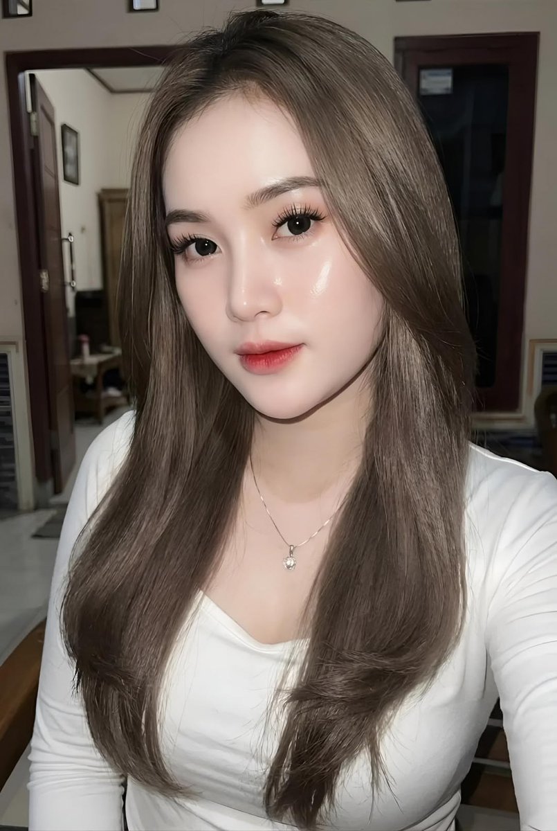 Vân Anh tweet media