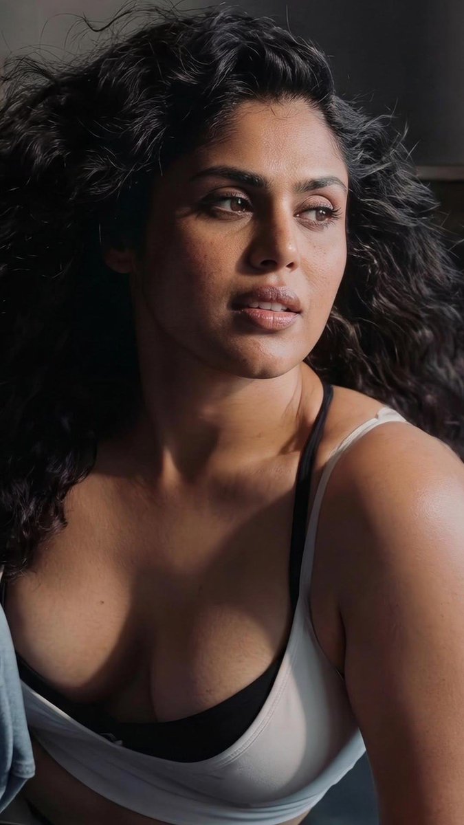 ActressFapspot's tweet photo. most underated telugu beauty 😍 
#Faria 🥵 she has great body! https://t.co/wRI82t0b7q