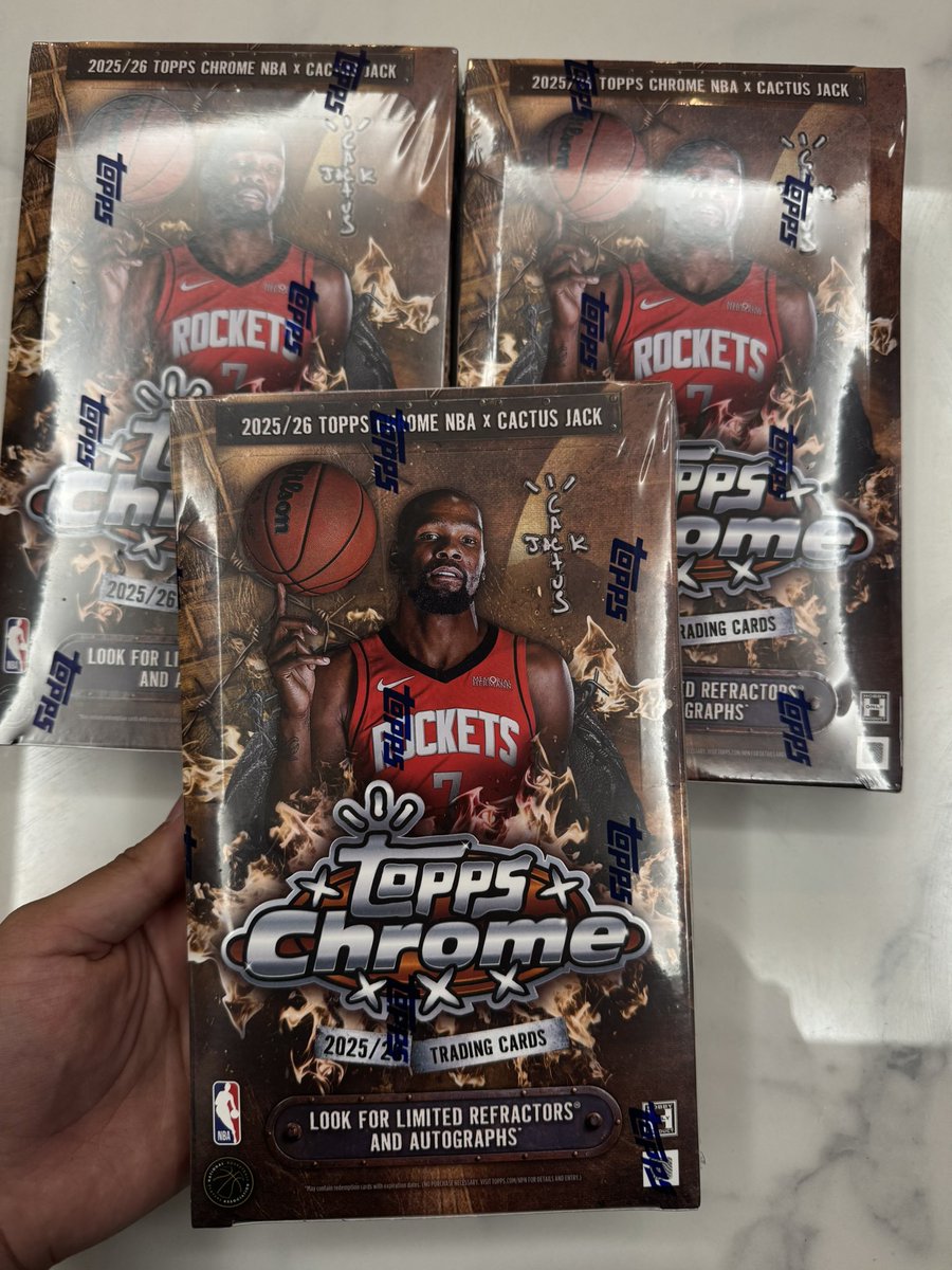 atarokickz's tweet photo. topps chrome cactus jack
やっと開けれる！！😊 https://t.co/BqmIgkE3p6
