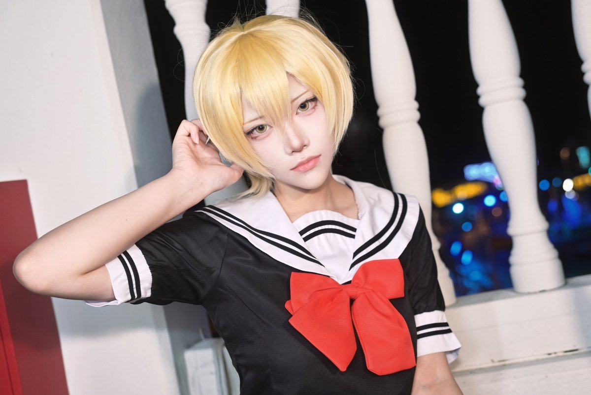 caffei_ne's tweet photo. cos. 魔法少女サイト https://t.co/wVzOXp2YZr