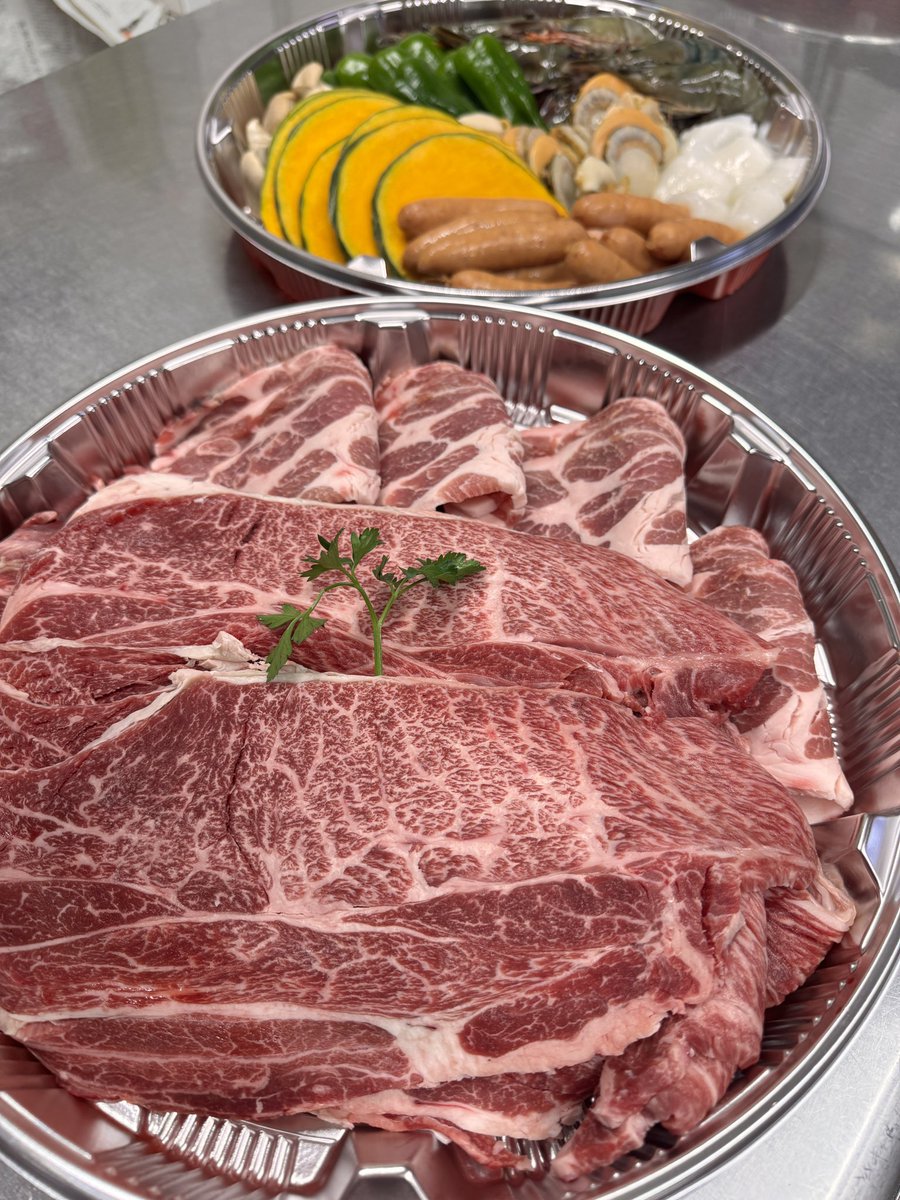 hamanako877's tweet photo. #浜松市在住 の貴方にお知らせ📢
#浜松市プレミアム商品券 で美味しくBBQをしませんか？
#デジタル商品券 #紙商品券 どちらもご利用できます🙌
食材機材込みだからこそBBQ準備はお任せください🥩
ご予約053-526-7567
https://t.co/TOQS94rGBl
#浜名湖BBQ #浜松BBQ #手ぶらBBQ https://t.co/RjsAvNwn3M