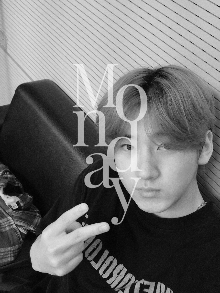hypocreepyy's tweet photo. 연생이계훈 보면 놀리고 싶은 병 있음 https://t.co/7TiPCreDhW