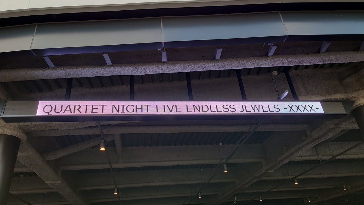 mi01yu22's tweet photo. QUARTET NIGHTでいてくれてありがとう。
全てに感謝を。 https://t.co/Z6zWlsAEf4