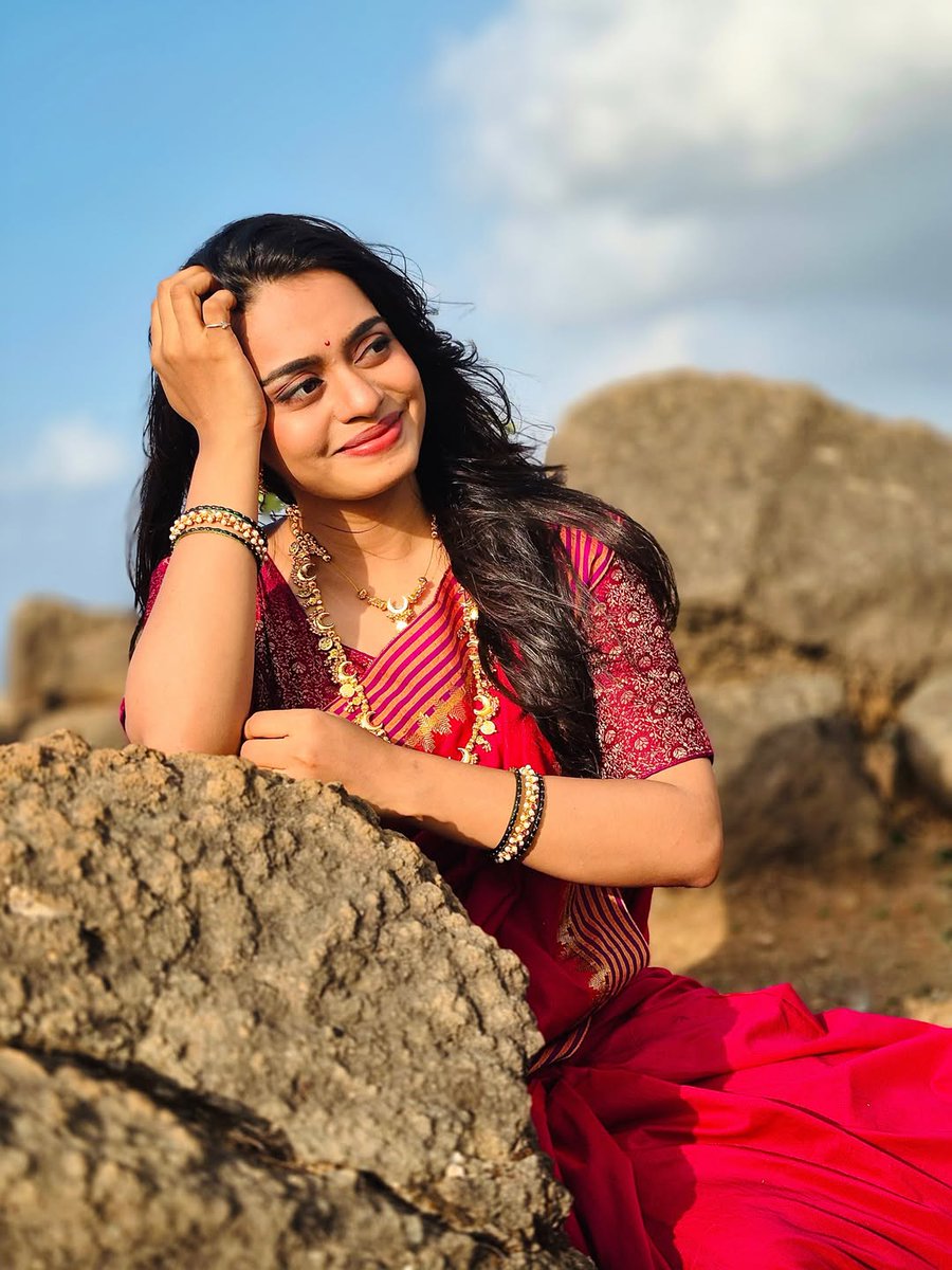 ActrezHub's tweet photo. #ManasiSuresh #Manasi https://t.co/VUI3cZb8wW