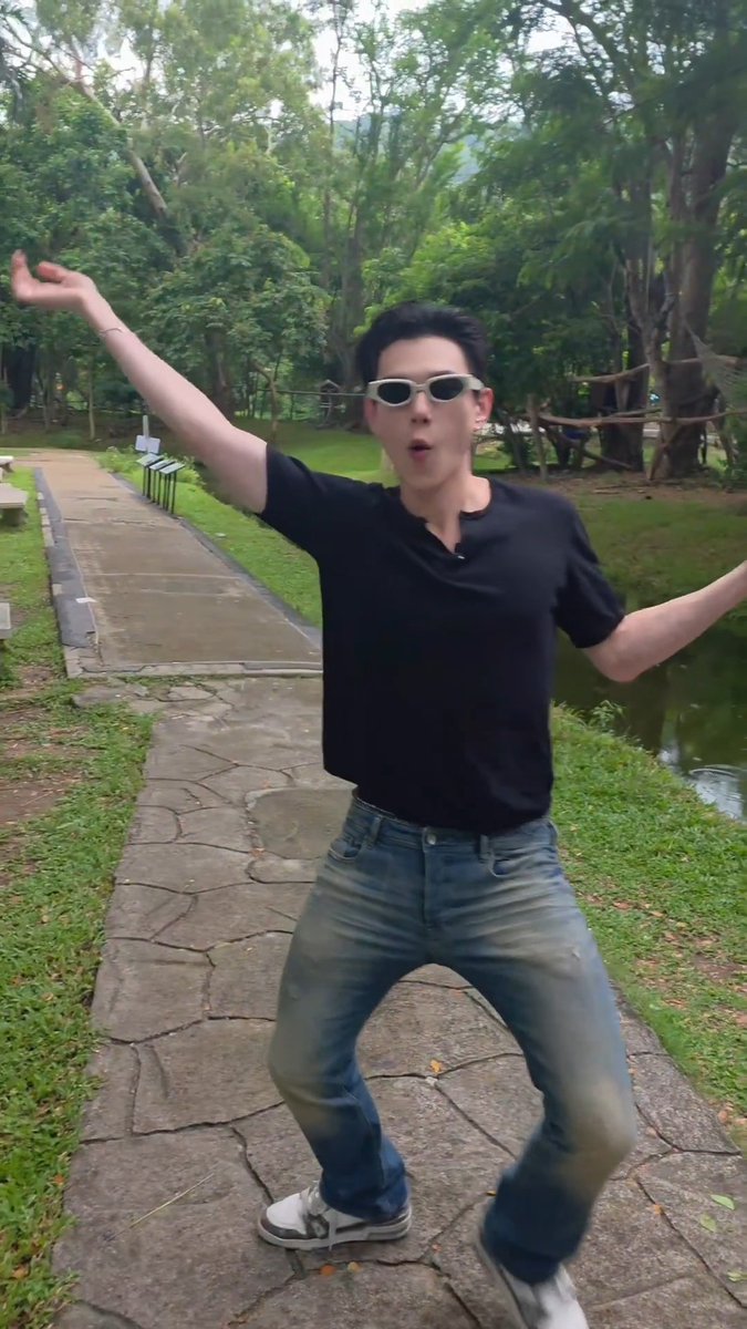 babytaiiBW's tweet photo. เคล็ดลับความรัก5 ปีแบบไม่มีเบื่อ
 ของ "ตออร " 

มีอะไรมาเอ็นเตอร์เทรนบิบี๋เสมอ 
พี่จะทำให้หนูยิ้มไดเในทุกๆวันเลยแหละะ https://t.co/FcORyCErxR