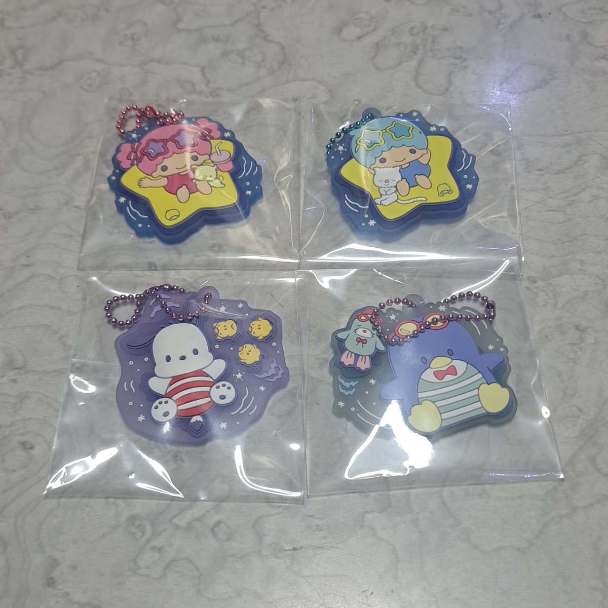 sakura_512's tweet photo. サンリオキャラクターズ ぷっくりラバマス グミ GUMMI 7 交換

譲 ） ポチャッコ　タキシード　リトルツインスターズ キキ　ララ

求 ） ハロー キティ　こぎみゅん　ポムポムプリン

※郵送交換のみ　纏めて優先　お断り❤対応
お心あたりのある方はお気軽にお声がけください！ https://t.co/NA68wbxkih