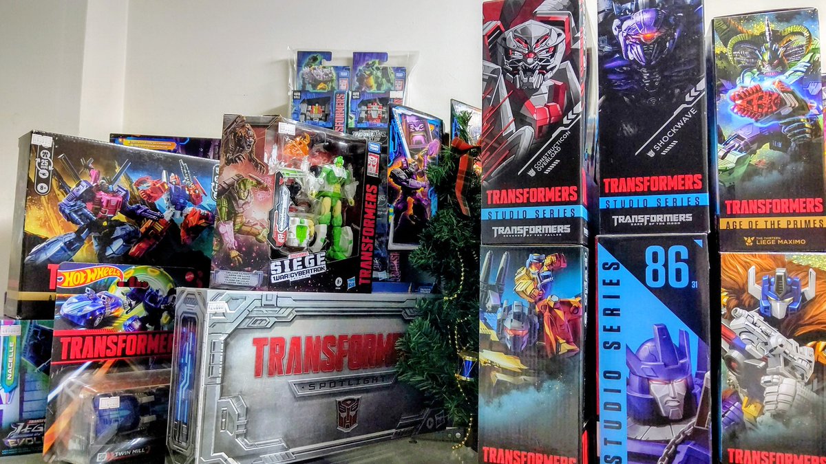 User334555735's tweet photo. #Transformers
#siege
#shatteredglass
#legacy
#studioseries
#RiseOfTheBeasts
#buzzworthy
#generationselect
#diaclone
#TransformersOne
#ageoftheprimes

お店開けさせて頂いております🙏😌

新入荷・再入荷させて頂いております🙏😌

次↓より商品を記載致します https://t.co/ePnJxUL4q2