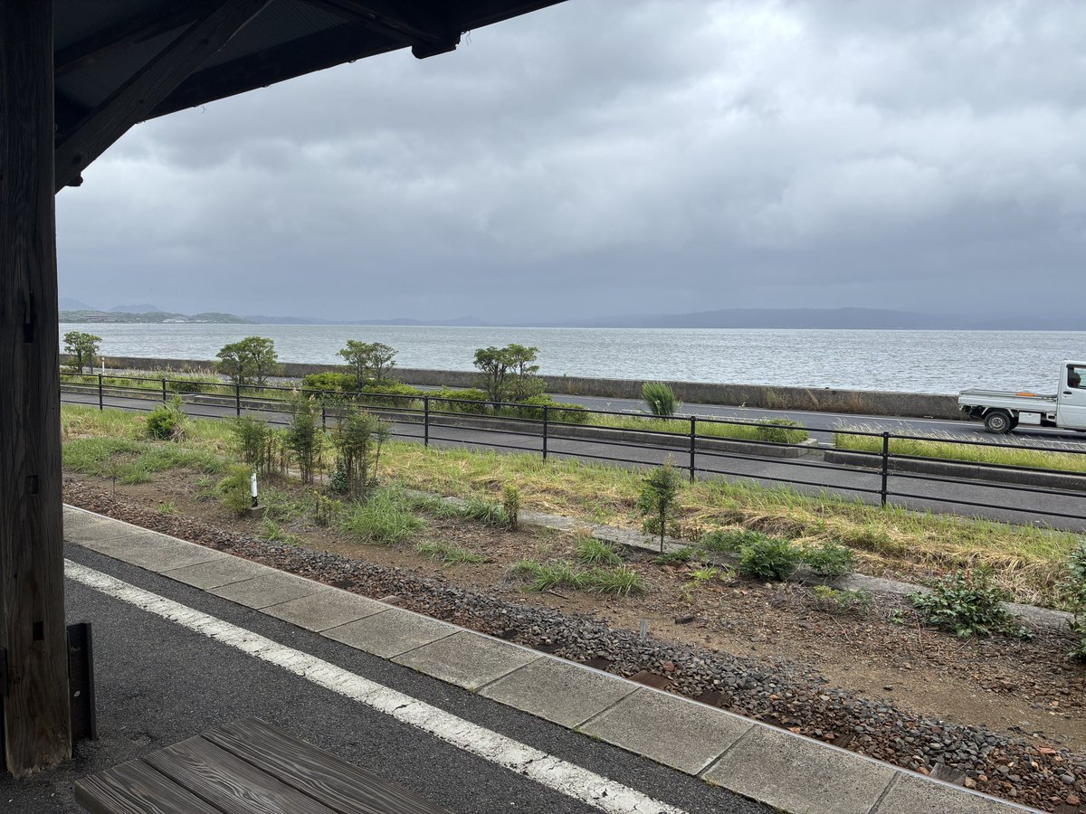 arima_memo's tweet photo. 下灘的なポテンシャルを感じる秋鹿町(あいかまち)駅 https://t.co/ItCwo97vW2