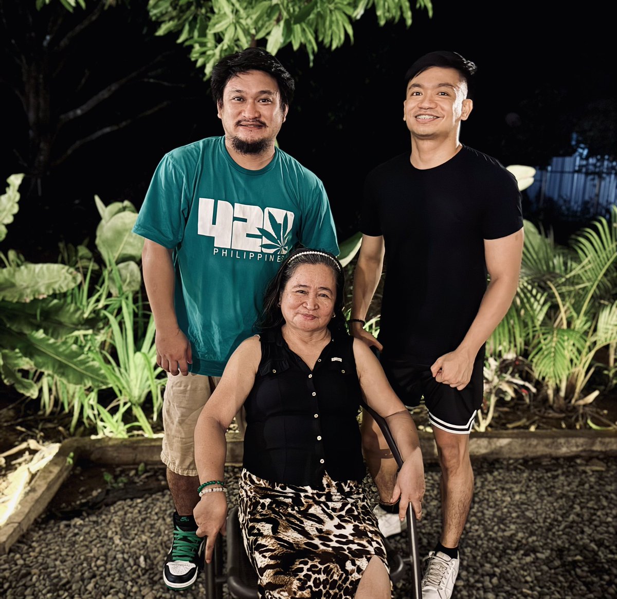 renierbona's tweet photo. Hello there in heaven, pa. 👆 https://t.co/Uo8YH2qFMb