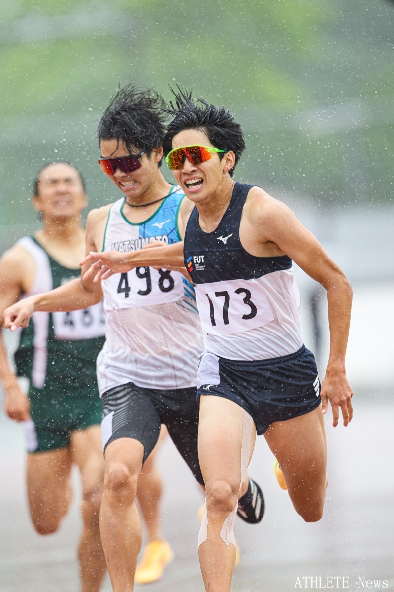 ATHLETE__news's tweet photo. 第48回北日本学生陸上競技対校選手権大会 二日目
男子800m決勝
優勝
藤原秀斗（福井工業大）1:53.99
#北日本インカレ https://t.co/tdJGpbpALc