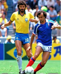 AntonioUbilla1's tweet photo. 21 junio 1986, estadio Jalisco, Guadalajara, cuartos de final Mundial México86, Brasil  1 (Careca)  Francia 1 (Michel Platini),  los franceses ganan la serie en definición por penales  #RecuerdosMundiales https://t.co/NvGQnVyHao