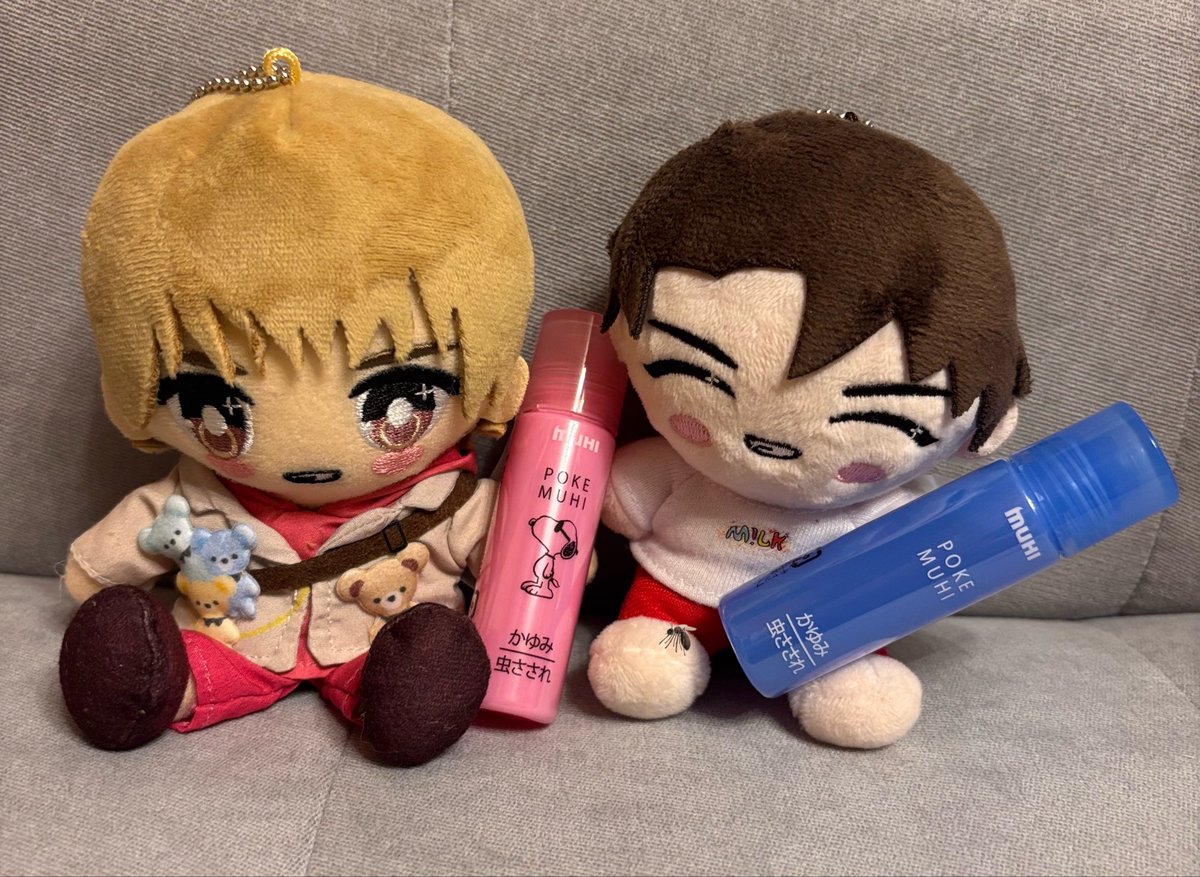 happy_shunta_'s tweet photo. 素敵な企画ありがとうございます🙏毎年蚊に好かれる私の必需品のポケムヒS様が遂に推しと共演するなんて夢にも思いませんでした😭もう既に噛まれているおり、職場のデスク、ポケット等全てに入ってて助けられてます😭そのだいとポケムヒと打倒蚊👊
ご縁がありますように🙏
#そのかゆみにポケムヒだい https://t.co/ZMTWIG7opP
